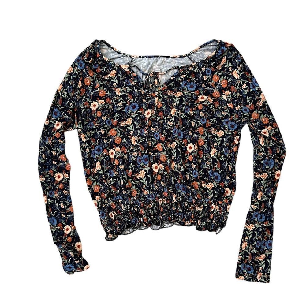 American Eagle Soft and Sexy Long Sleeve Floral Oversized Long Crop Top Size S